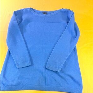 Talbots woman’s sweater size medium pullover, long sleeve